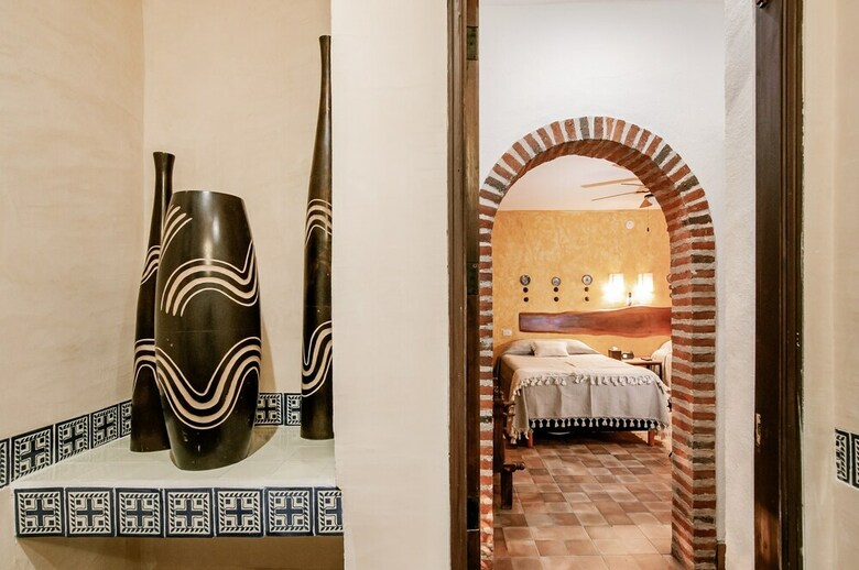 Hotel Casa Granada 24