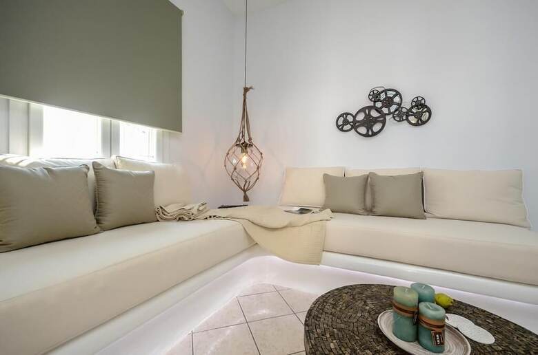 Apartamentos Smirida Suites