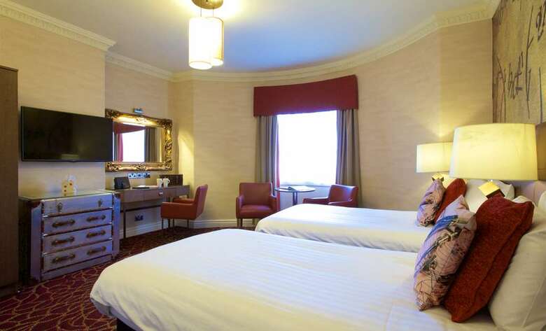 Best Western Feathers Liverpool Hotel