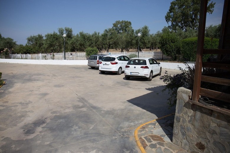 Hostal Caba�a 2 Sierra Norte Sevilla Apartment