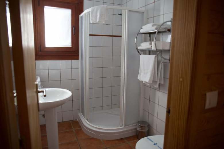 Hostal Caba�a 2 Sierra Norte Sevilla Apartment