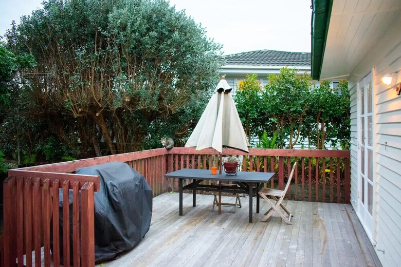 Spacious 5 Bedroom Family Abode