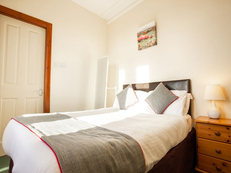 Hotel Oyo Banks Of Ury