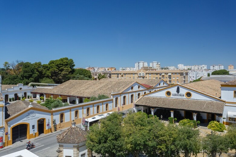 Pizarro Home Surthy Apartments