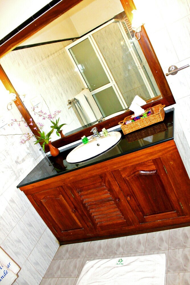 Hotel Sandali  Walauwa