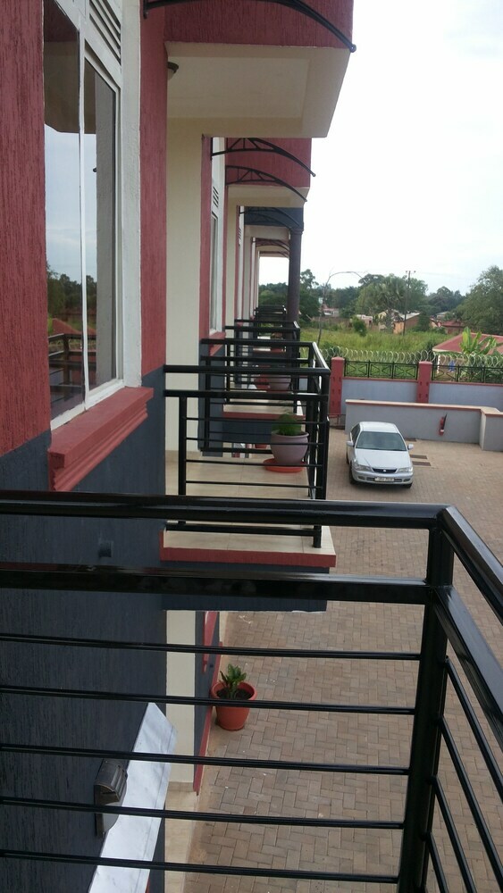 Aparthotel Tripplex Hotel