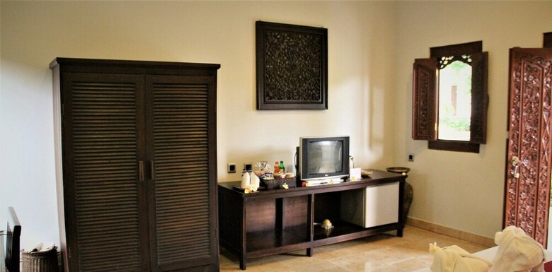 Hotel Bali Nibbana Resort