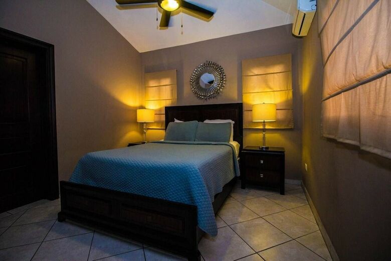 Apartamentos New! 6 Bedroom Ocean View