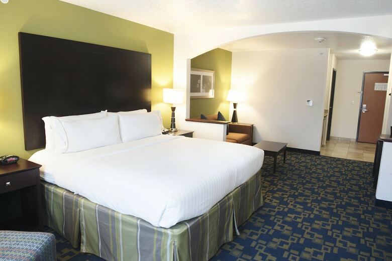Hotel Holiday Inn Express And Suites Urbandale