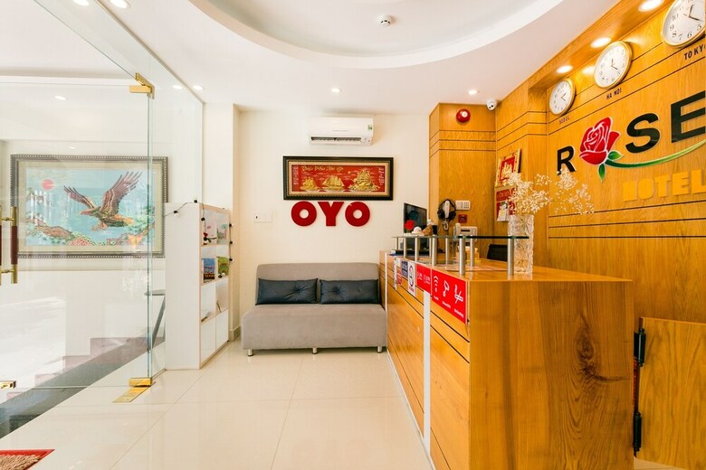 Oyo 365 Rose Hotel