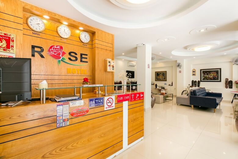 Oyo 365 Rose Hotel