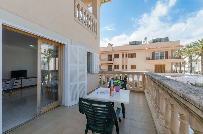 Apartamentos Yourhouse Ona
