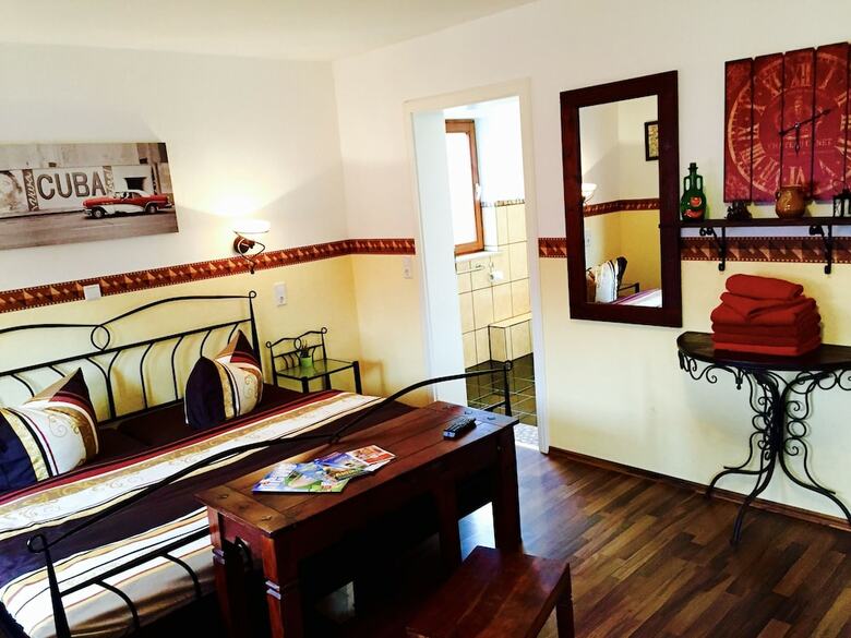 Hostal Europa Pension Zum Gr�nen Baum
