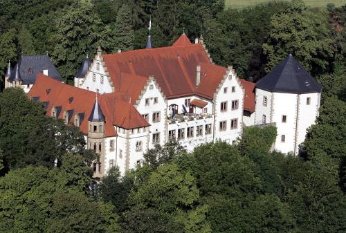 Schlosshotel G�tzenburg