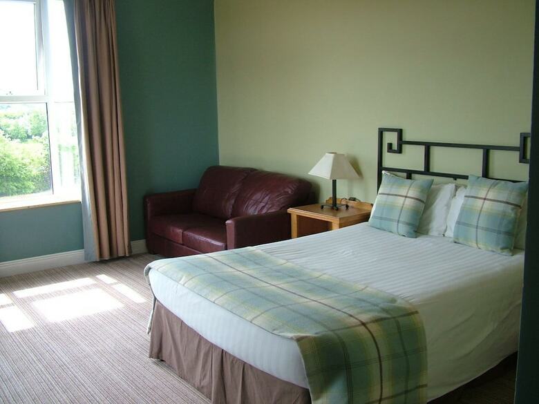 Woodlands Hotel