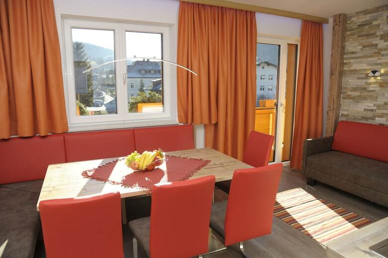 Aparthotel Landhaus & Haus Rustika