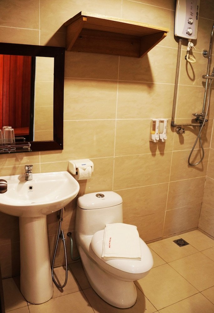 Hostal Kinabatangan Wildlife Lodge