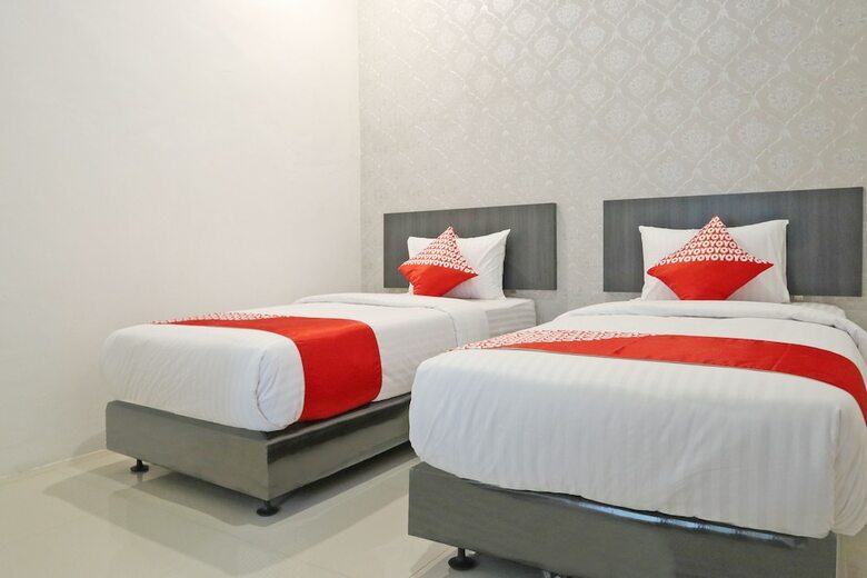 Hostal Oyo 1185 Sachila Residence Syariah