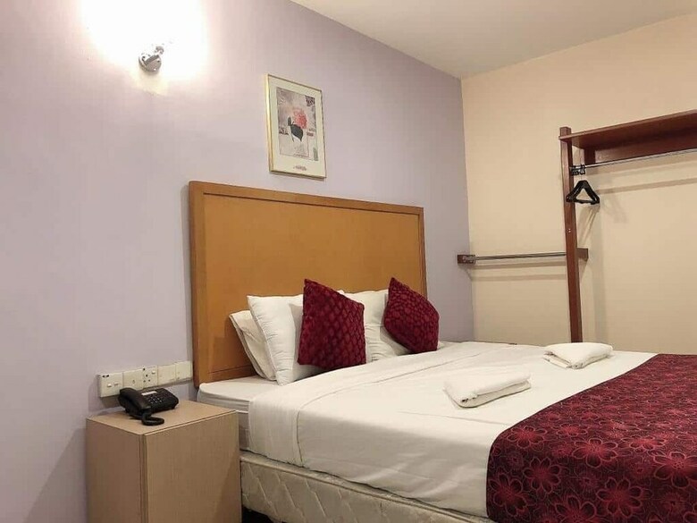 Mrc Hotel