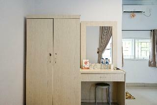 Hostal Oyo 1167 Home Sty Residence