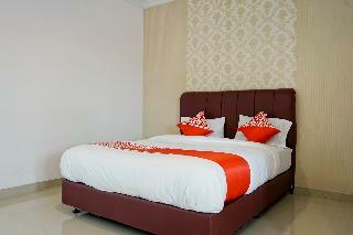 Hostal Oyo 1167 Home Sty Residence