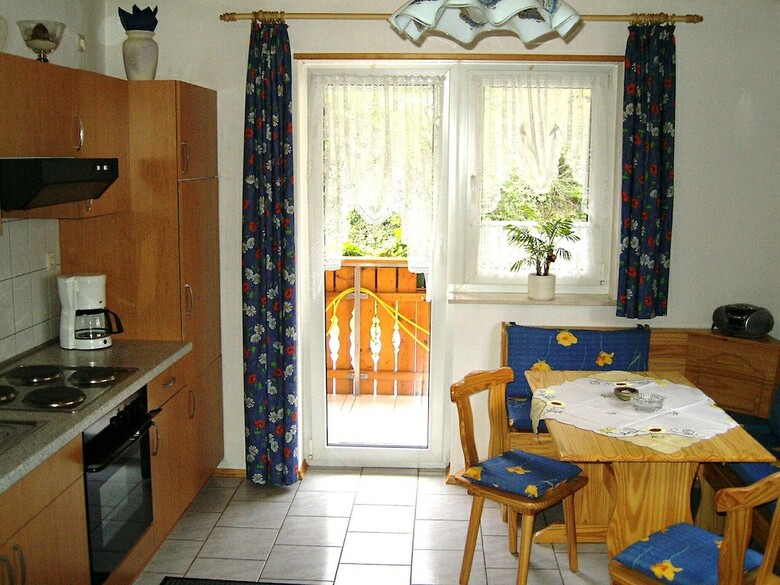 Hotel G�stehaus R�ger