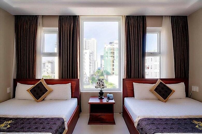 Dubai Hotel