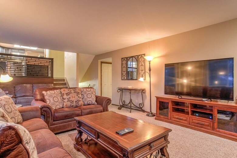 4br Entertainer Af Academy Hot Tub, Firepit!