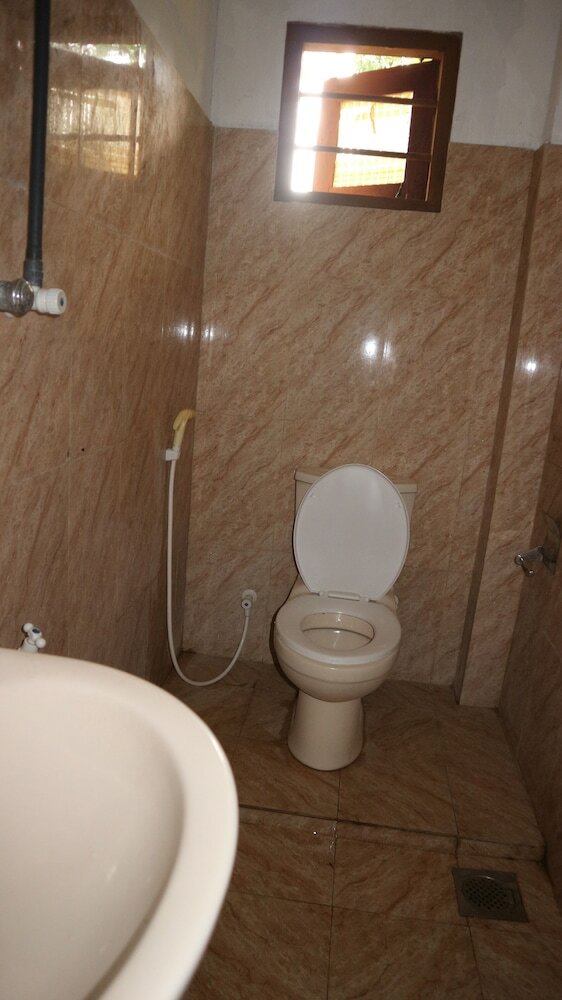 Hotel Senani Guesthouse