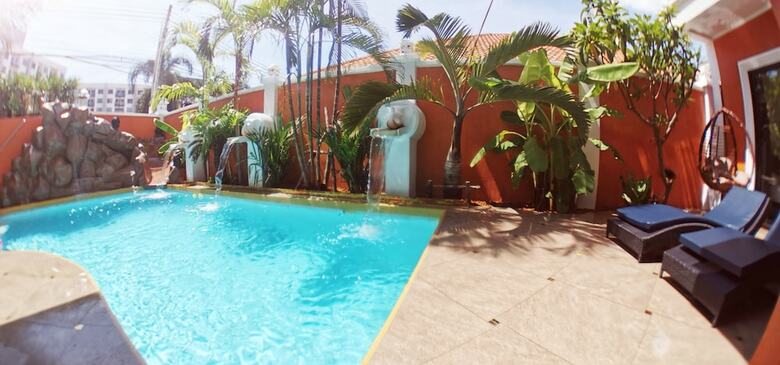 Tucheland Luxury Villa Pattaya 7br