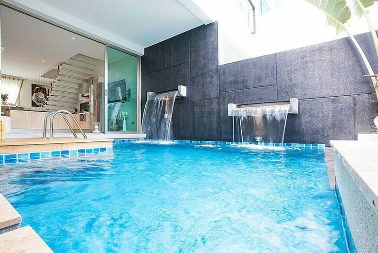Beach Front Boutique Villa By Holiplanet