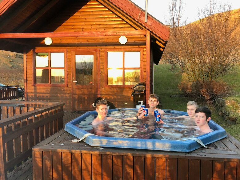 Cabana �s�lfssk�li Cottage