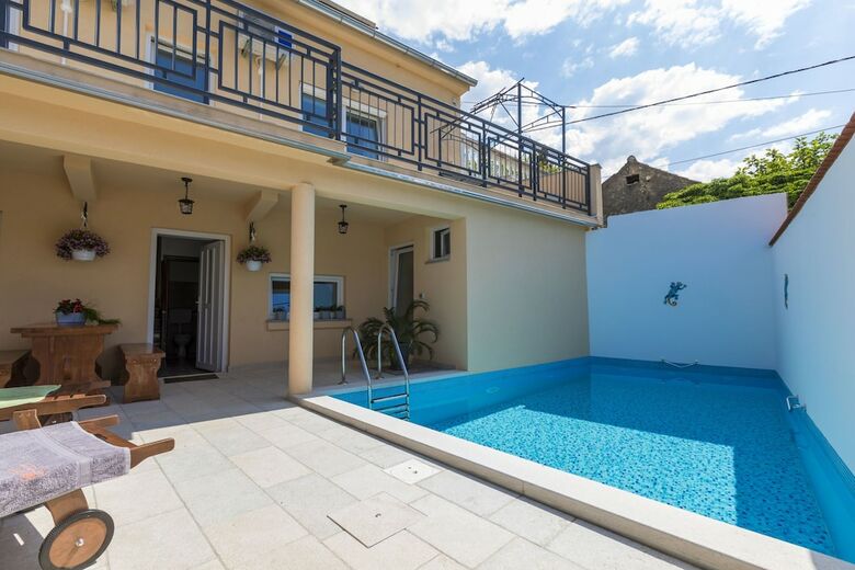 House Odiseja