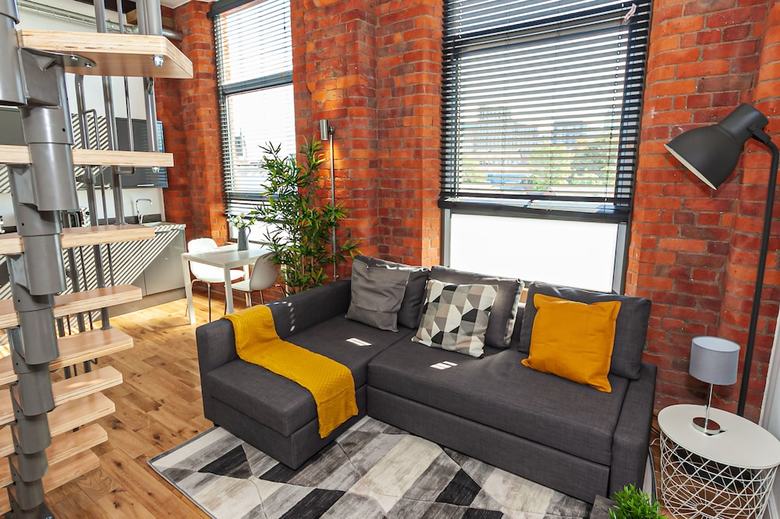 Oyo Arena Apartments