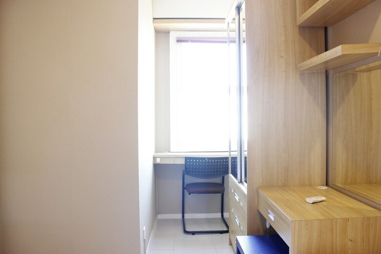 Delightful 2br Apartment At Parahyangan Residence
