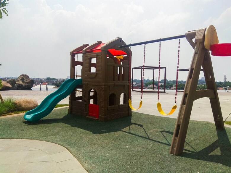Cozy Studio Apartment @ Grand Kamala Lagoon