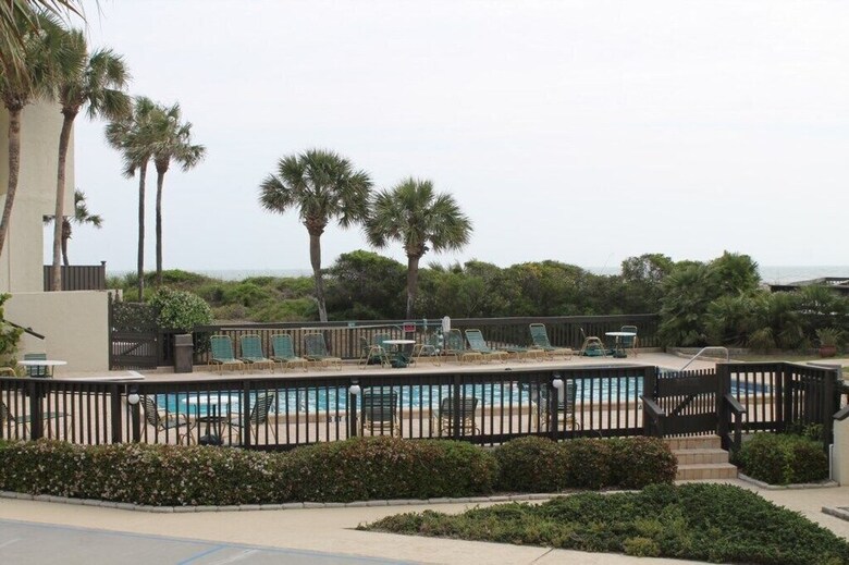 Island House G236