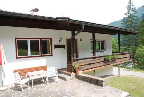 Apartamento Ferienwohnung Pension Tirol