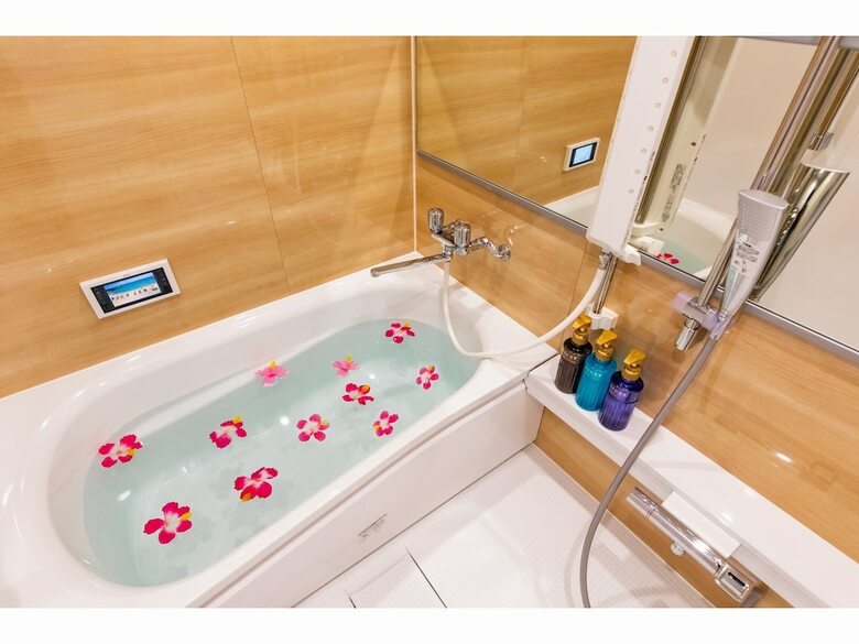 Hotel Yenn's Marina Inn Mercy