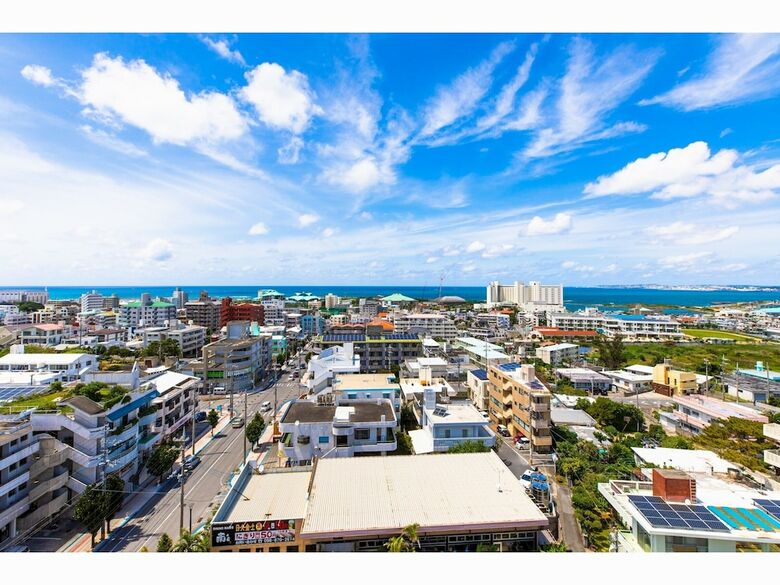 Hotel Yenn's Marina Inn Mercy