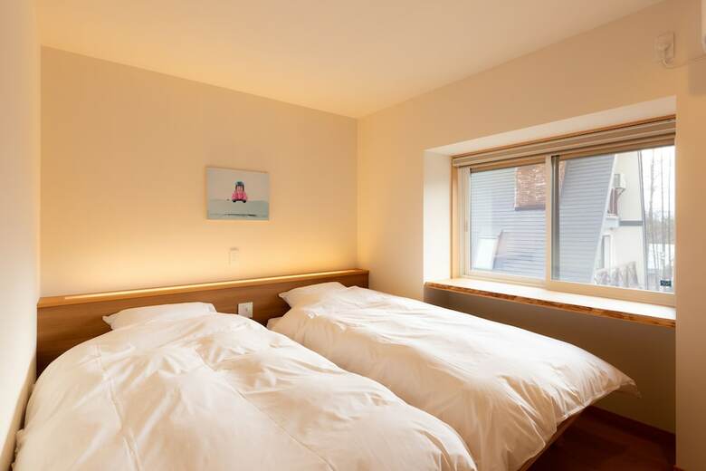 Hakuba Powder Mountain Lodge