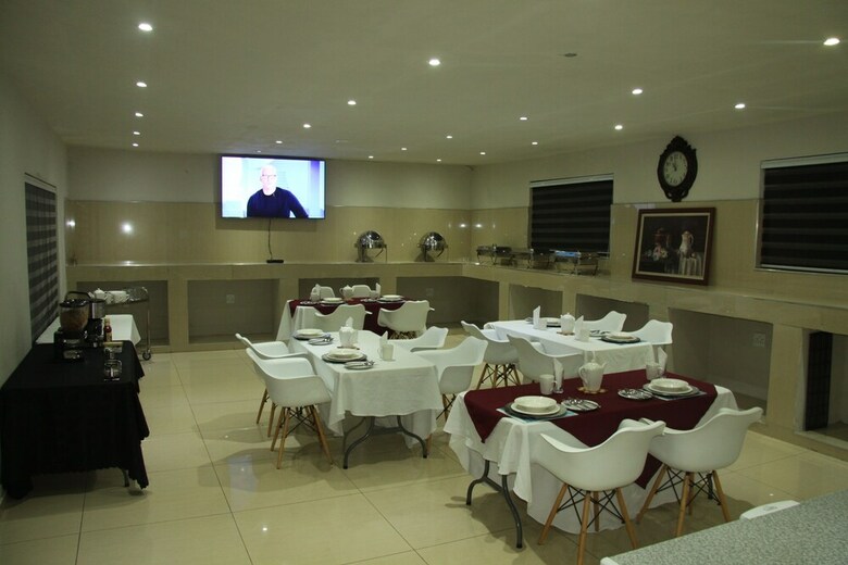 Hotel Naldorado Executive Villa
