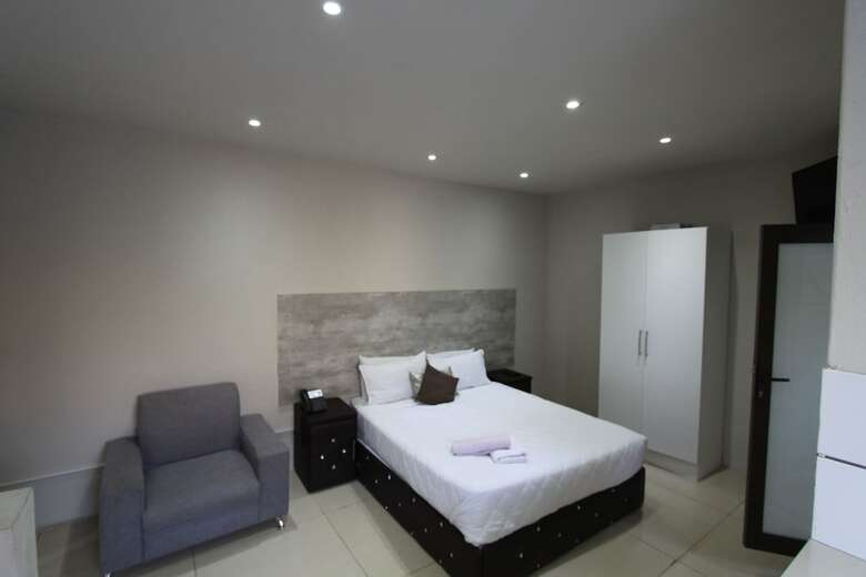 Hotel Naldorado Executive Villa