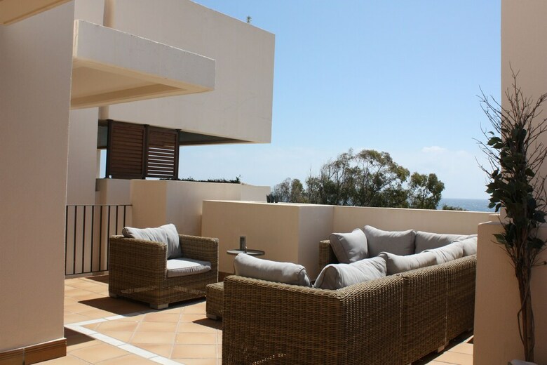 Apartamentos Frontline Penthouse With Private Pool