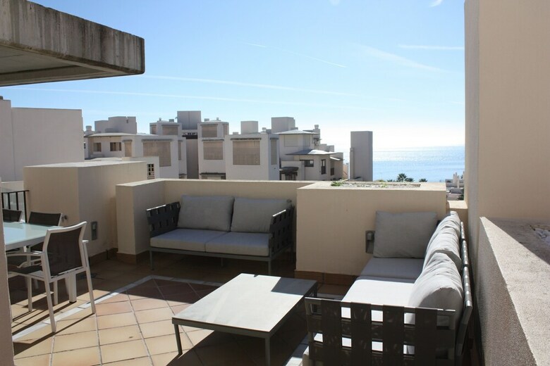 3 Bedroom Apartment With Private Pool