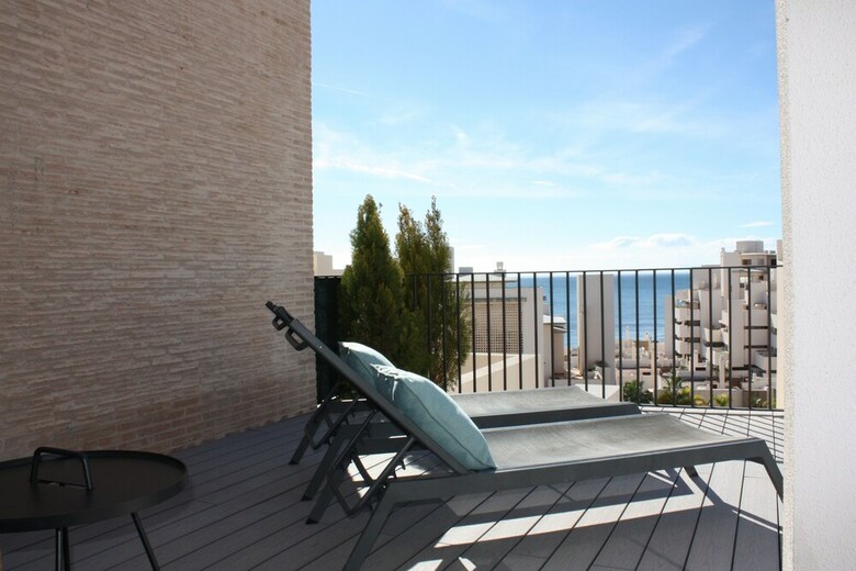 Apartamentos Penthouse With Private Pool Near Beach