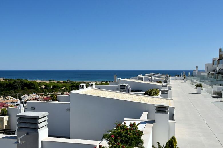Apartamentos Apto de Lujo En La Playa Con Piscina (#6)