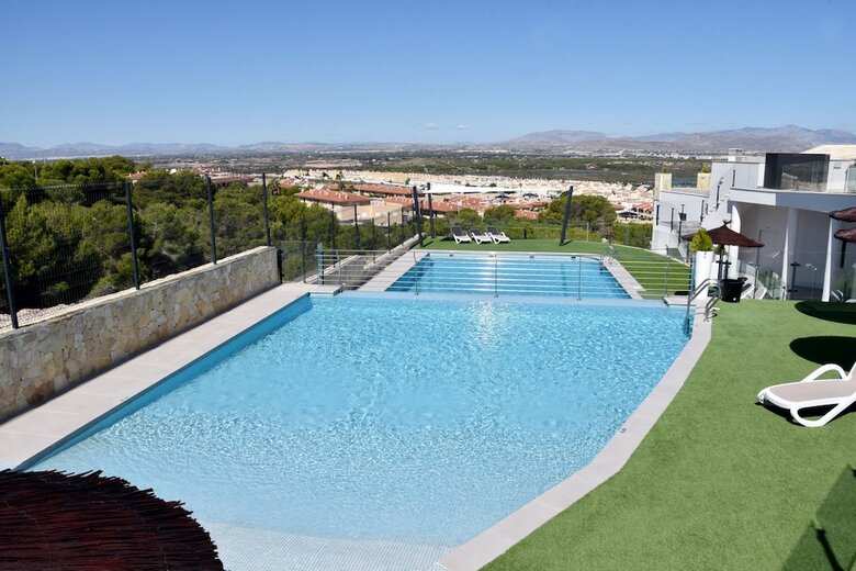 Apartamentos Apto de Lujo En La Playa Con Piscina (#6)