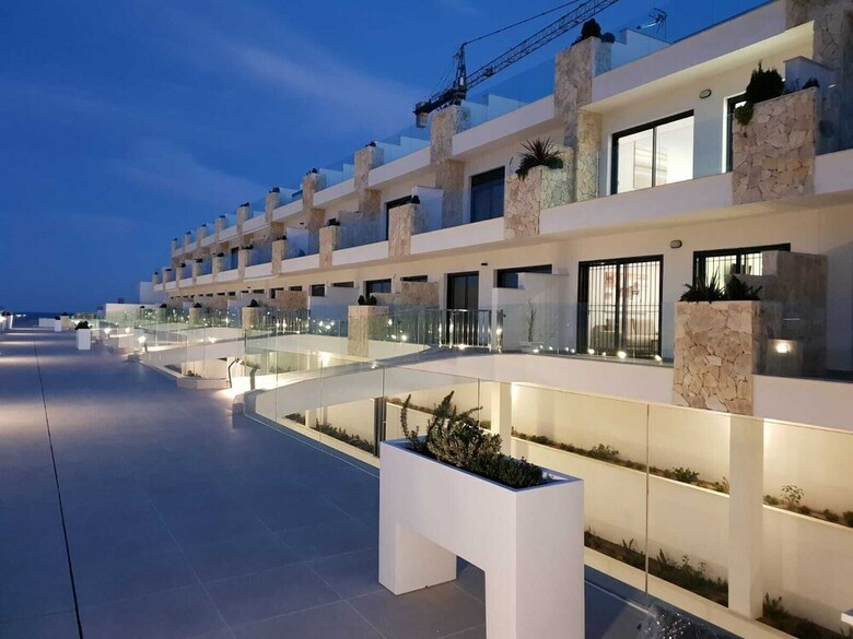 Apartamentos Apto de Lujo En La Playa Con Piscina (#6)