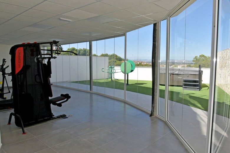 Apartamentos Apto de Lujo En La Playa Con Piscina (#6)